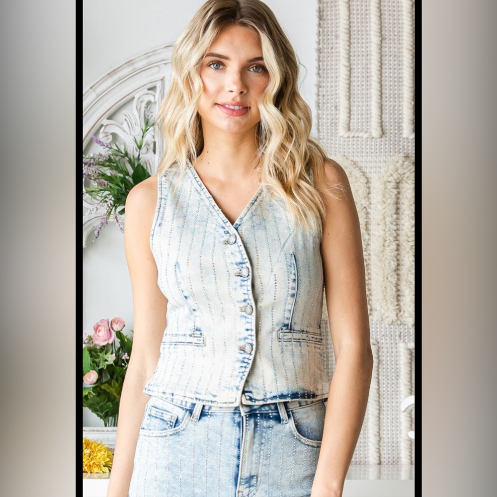 Stylish Rhinestone Denim Vest